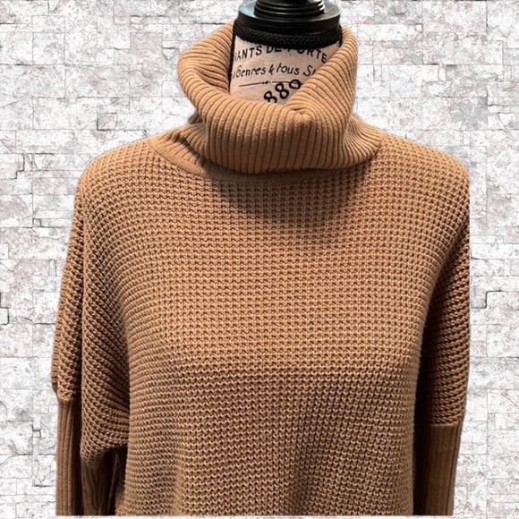 Michael kors sweater - Picture 2 of 6